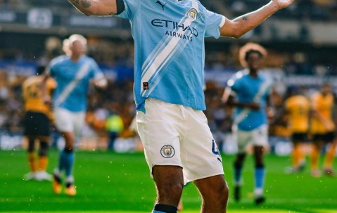 米乐娱乐 -今夜曼城调整名单以备法国杯，篮板制胜环节打磨，信心回归，赛季目标并未改变的简单介绍